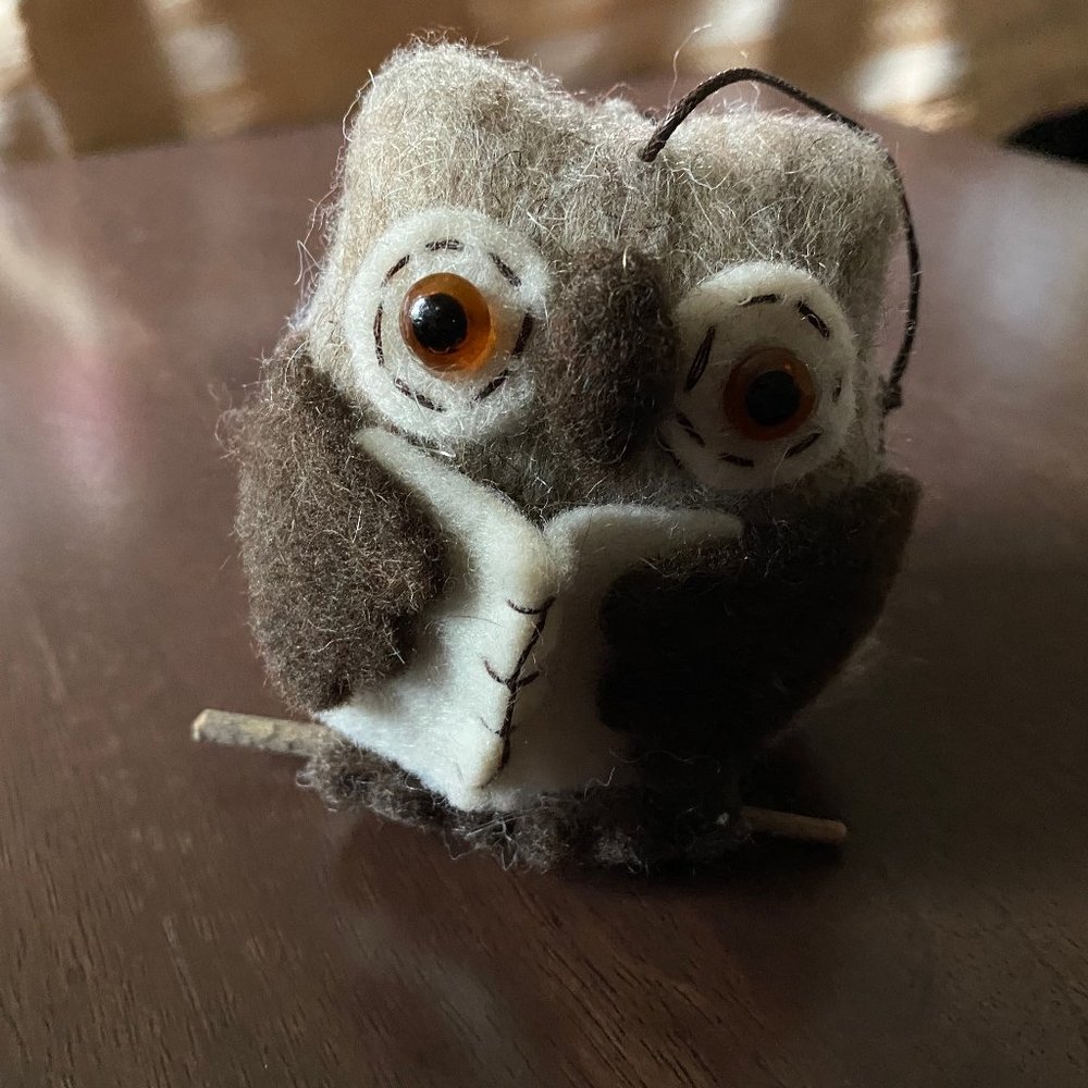 Cute New Handmade Felt Wool OWL Figurine Toy 3,5"